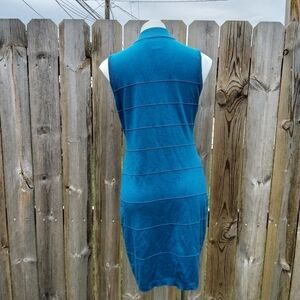 KARDASHIAN KOLLECTION Lrge sleeveless sweater dress